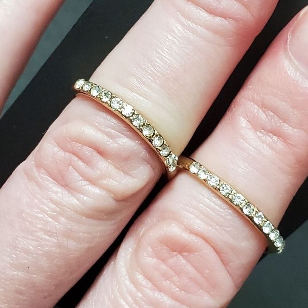 Forever 21 gold tone rhinestone double ring